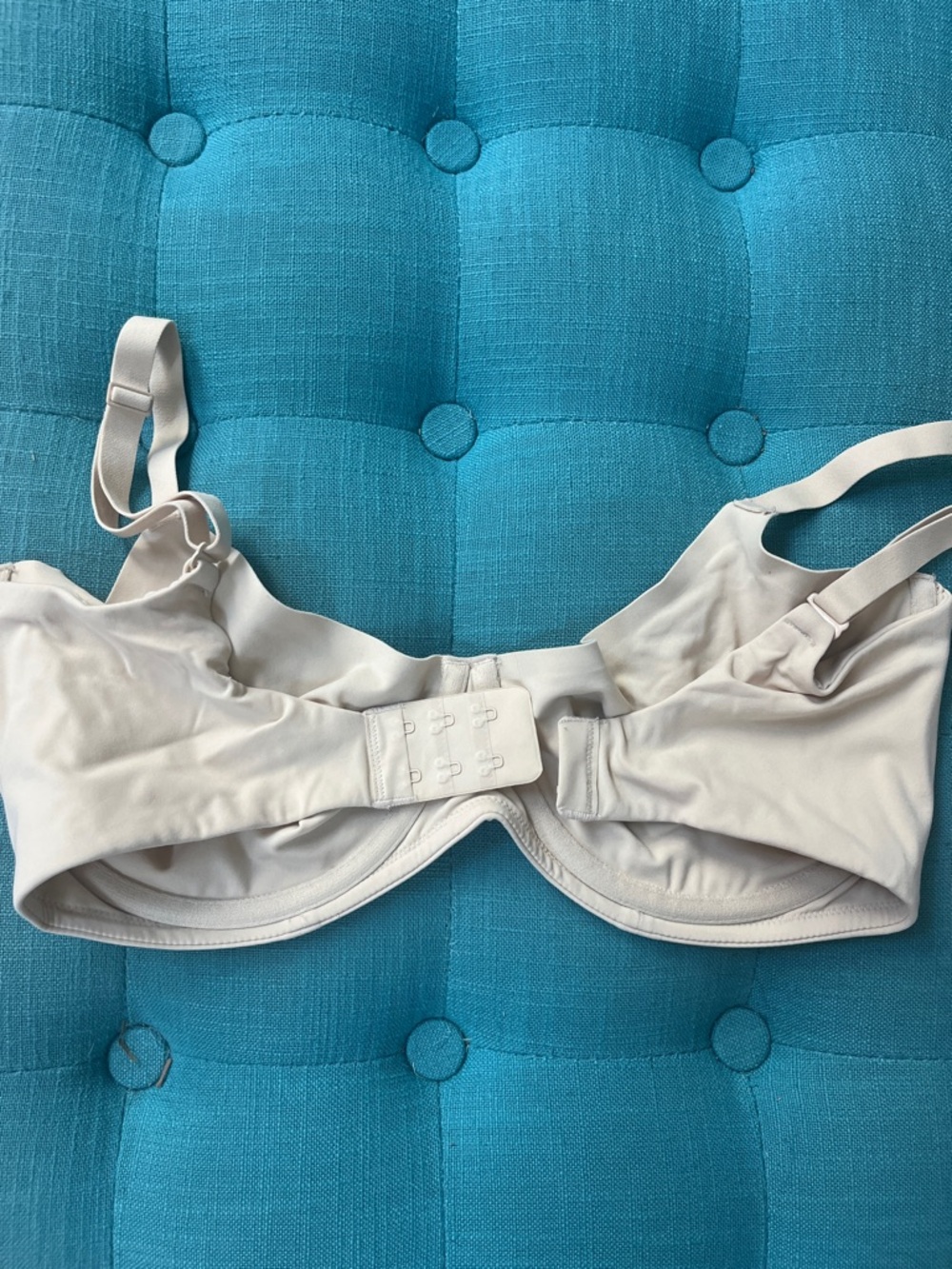 NWT Sand SKIMS Fits Everybody Unlined Demi Bra Size 36DDD - Picture 5 of 6